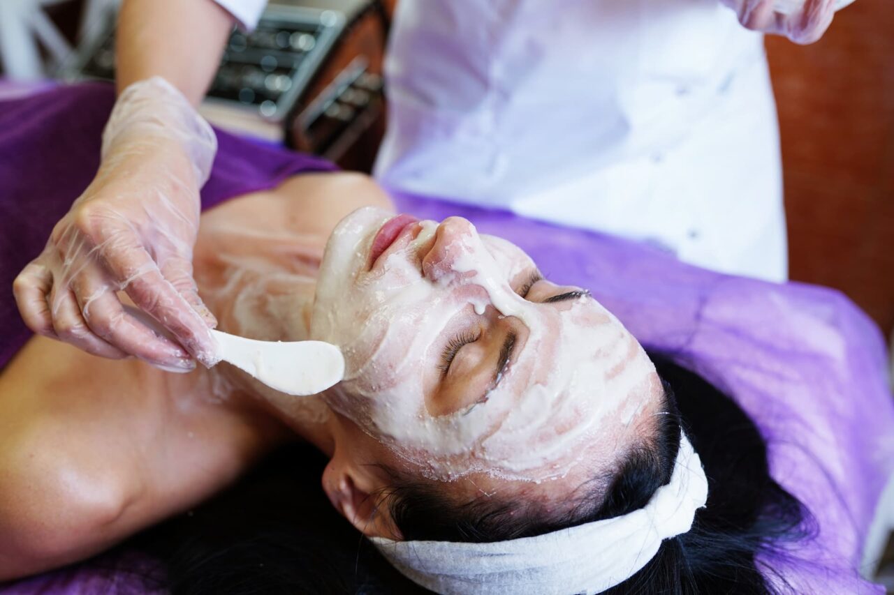 Glytone Chemical Peel at Fountain of You